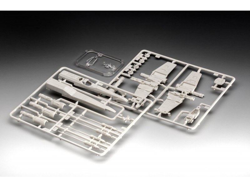 MAQUETAS DE PLÁSTICO