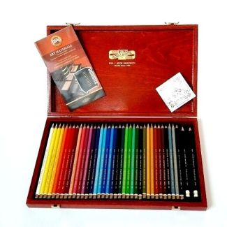 Caja de madera con 36 lápices Polycolor KOH-I-NOOR 3895 