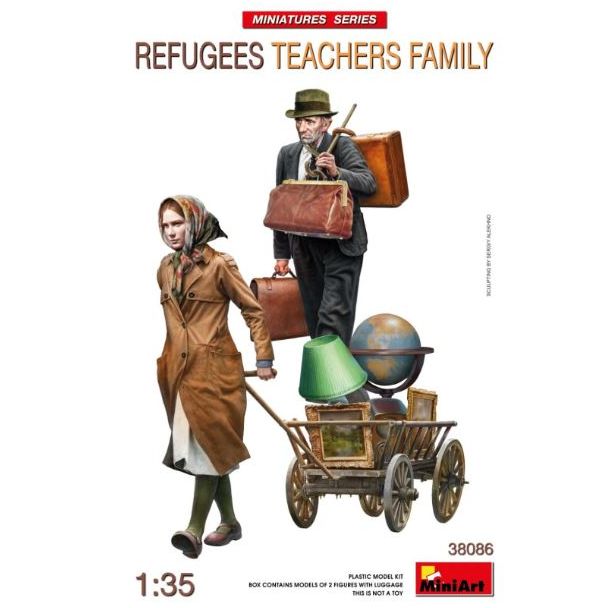 MINIART REFUGEES & TEACHERS 1:35 – FIGURAS CIVILES PARA DIORAMAS HISTÓRICOS | 38086