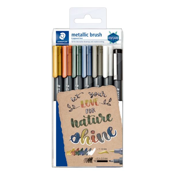 ESTUCHE 5 MARCADORES METALLIC BRUSH PEN + BLANCO + ROTULADOR PIGMENT LINER NEGRO STAEDTLER 8321 TB7